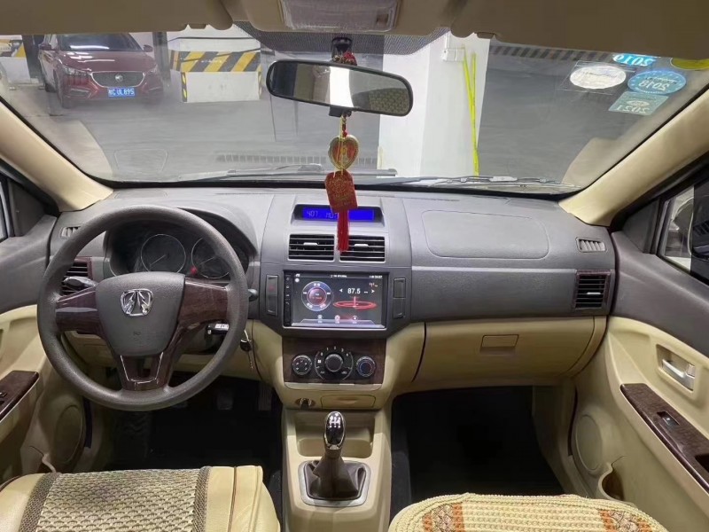 成都17年北汽威旺S509