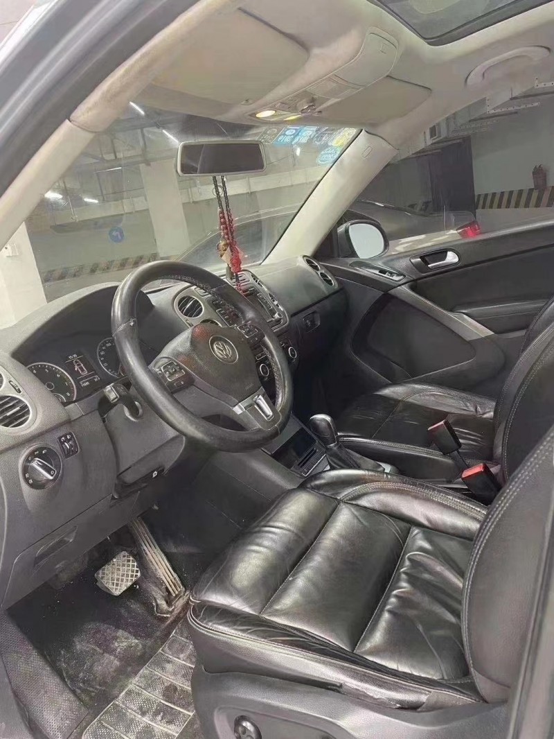 成都12年大众途观6