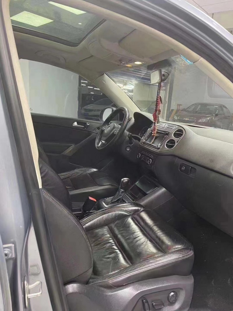 成都12年大众途观9