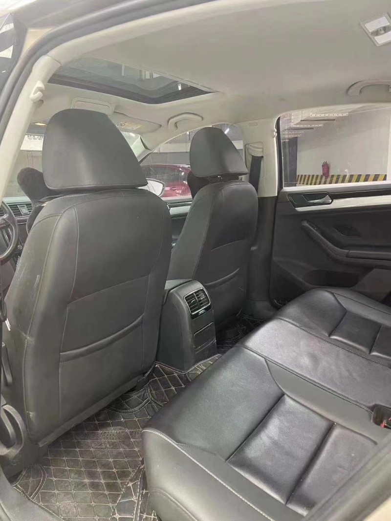 成都17年大众速腾7