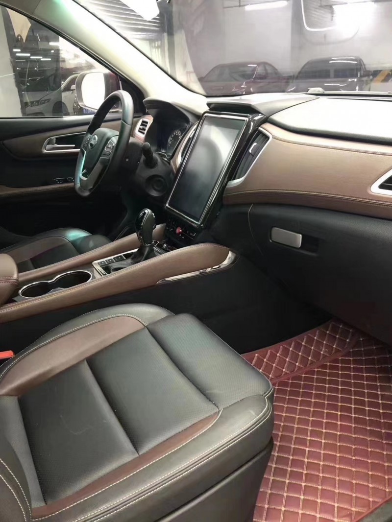 成都17年SWM斯威汽车X72