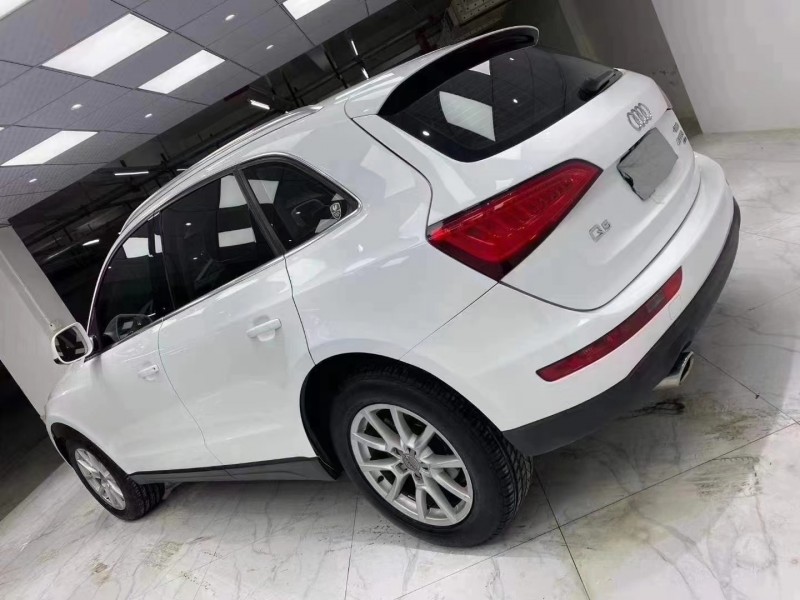 成都15年奥迪Q53