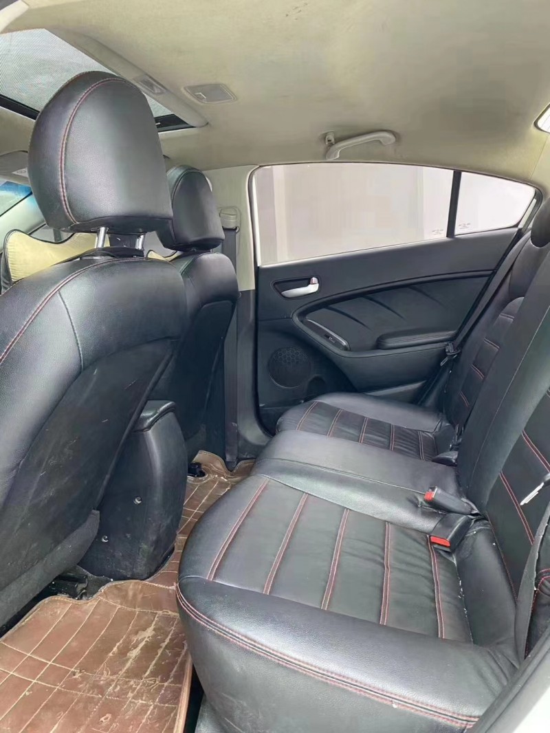 成都17年起亚K32