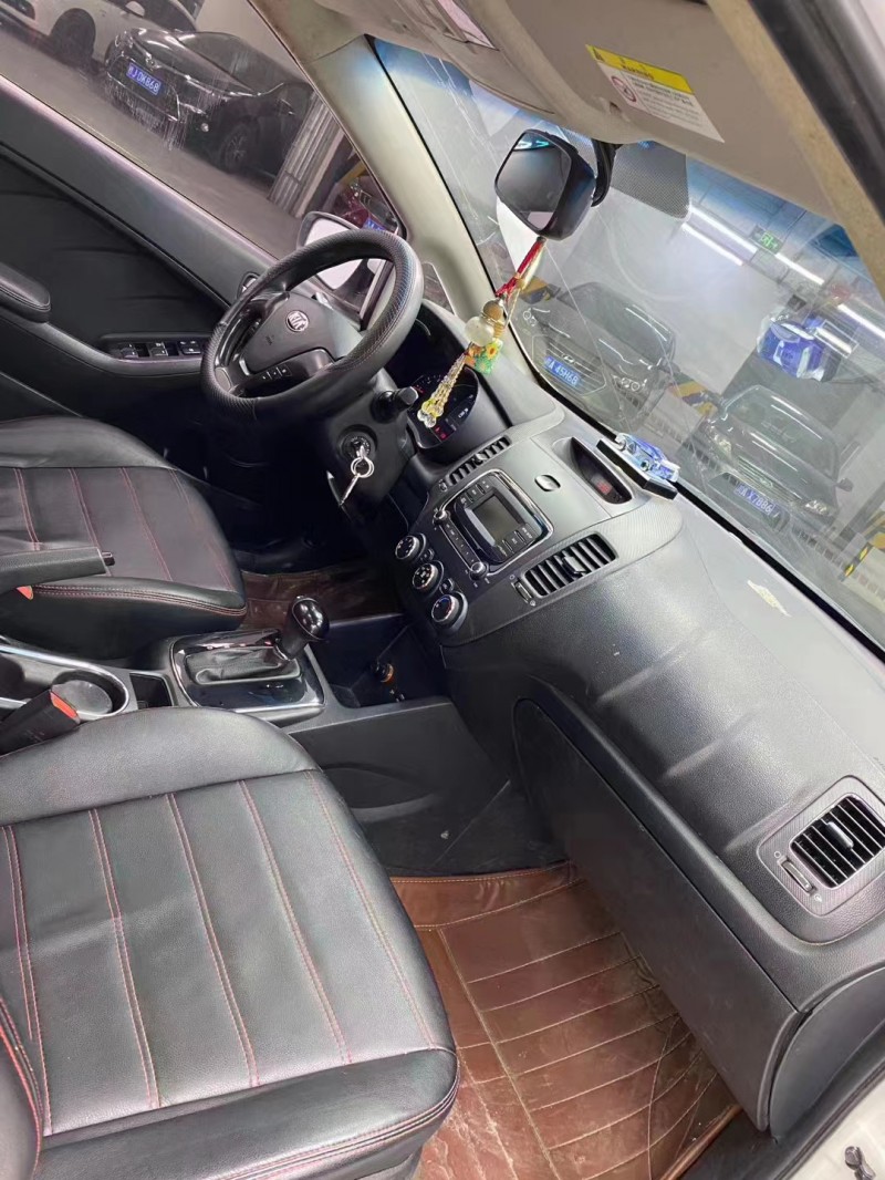 成都17年起亚K31