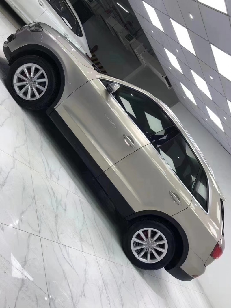 成都16年奥迪Q33