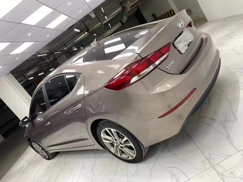 成都17年现代领动4