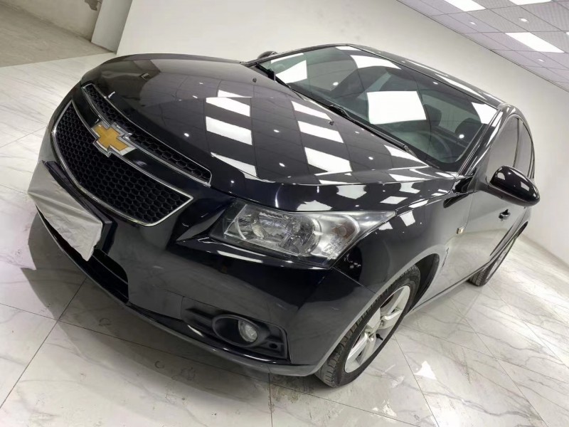 成都15年雪佛兰科鲁兹2