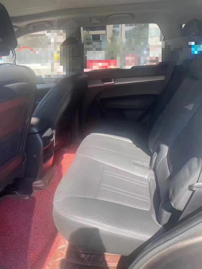 邵阳14年起亚索兰托3