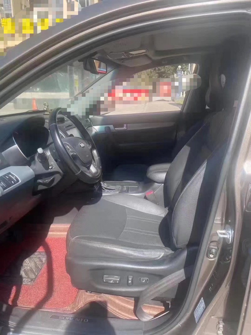 邵阳14年起亚索兰托4