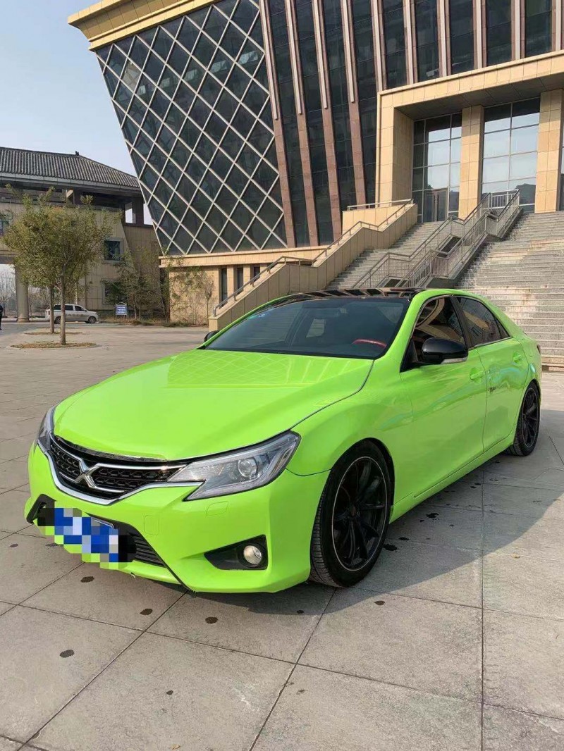 北京16年丰田锐志7