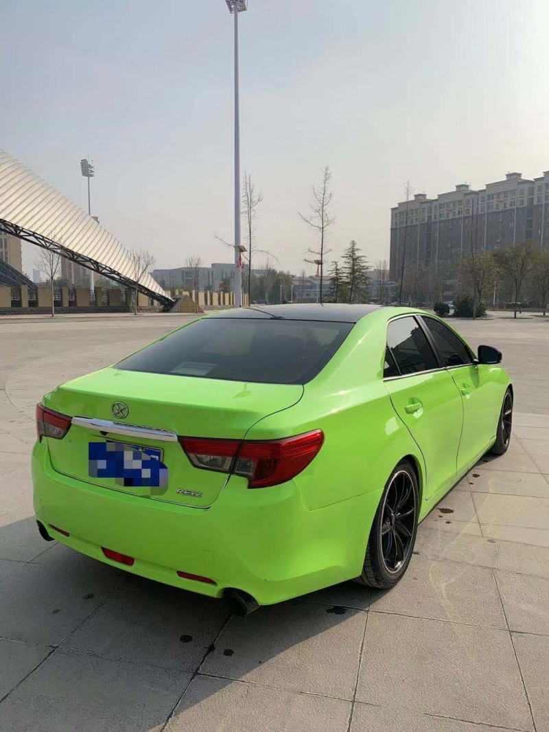 北京16年丰田锐志1