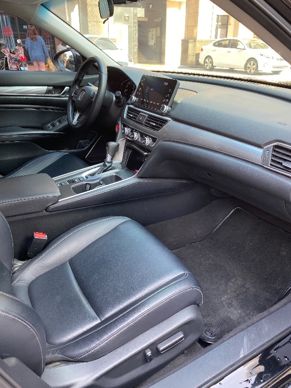 佛山18年本田雅阁4