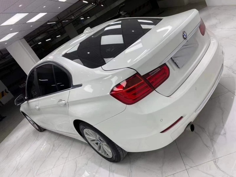 成都15年宝马3系6