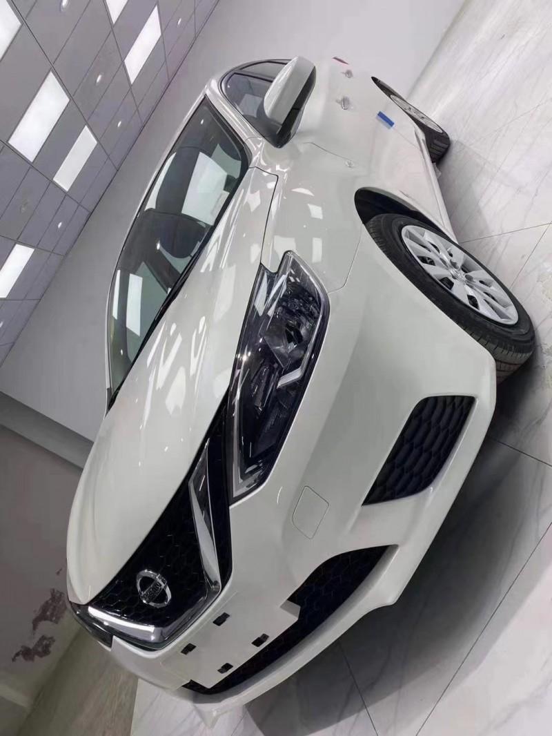 成都20年日产轩逸2