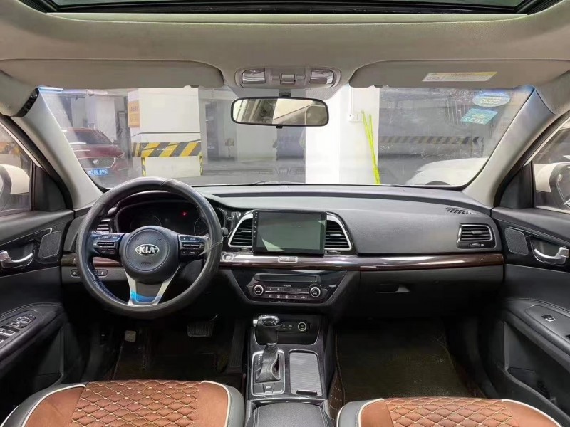 成都16年起亚K48