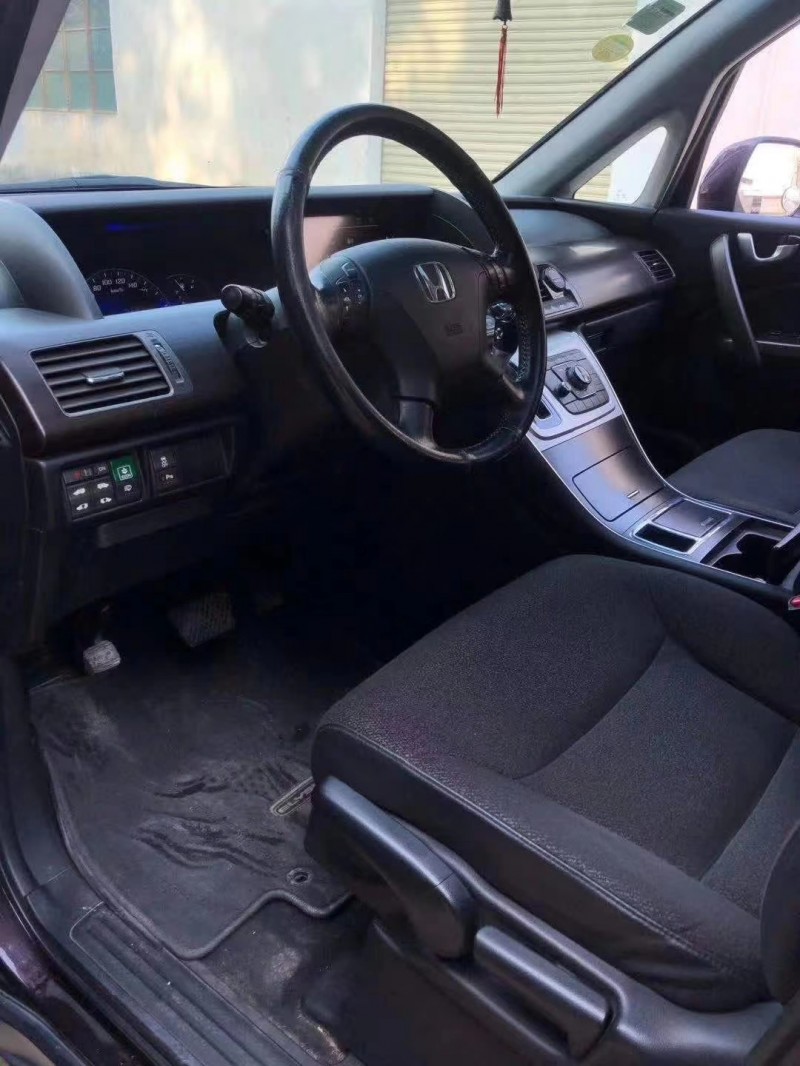 广州13年本田艾力绅5