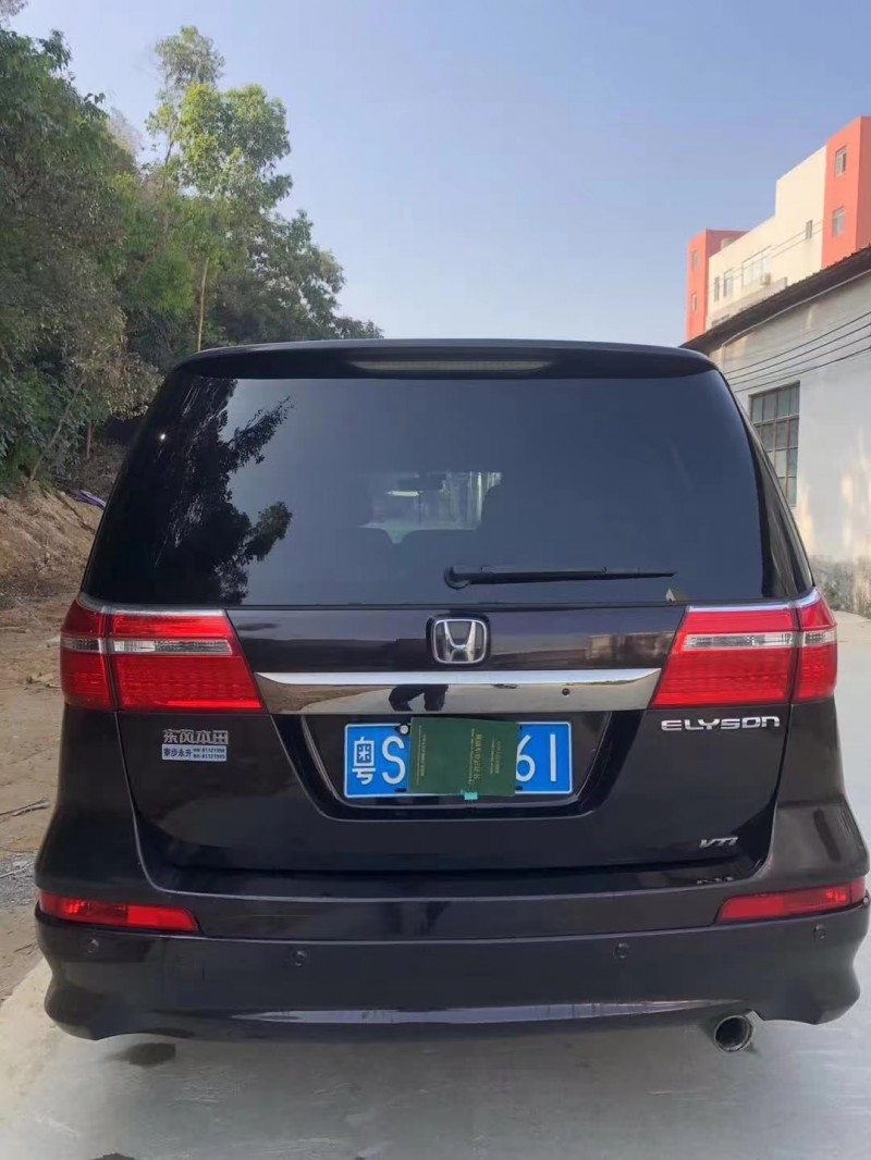 广州13年本田艾力绅9