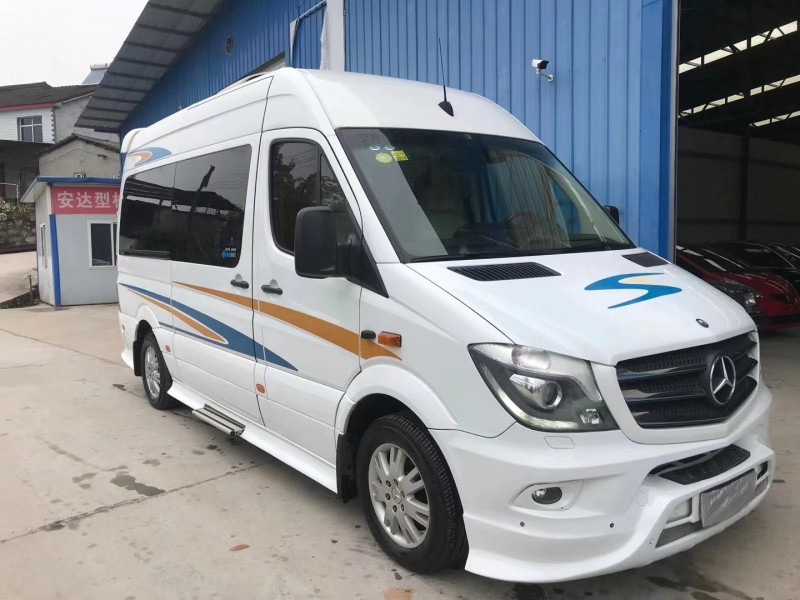 北京15年奔驰斯宾特2