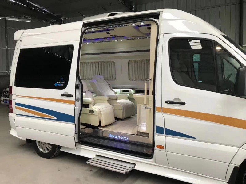 北京15年奔驰斯宾特6