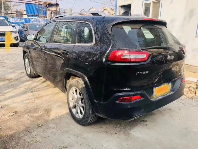 德州16年Jeep自由光3