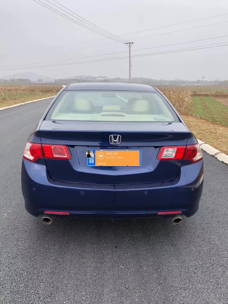 济宁11年本田思铂睿5