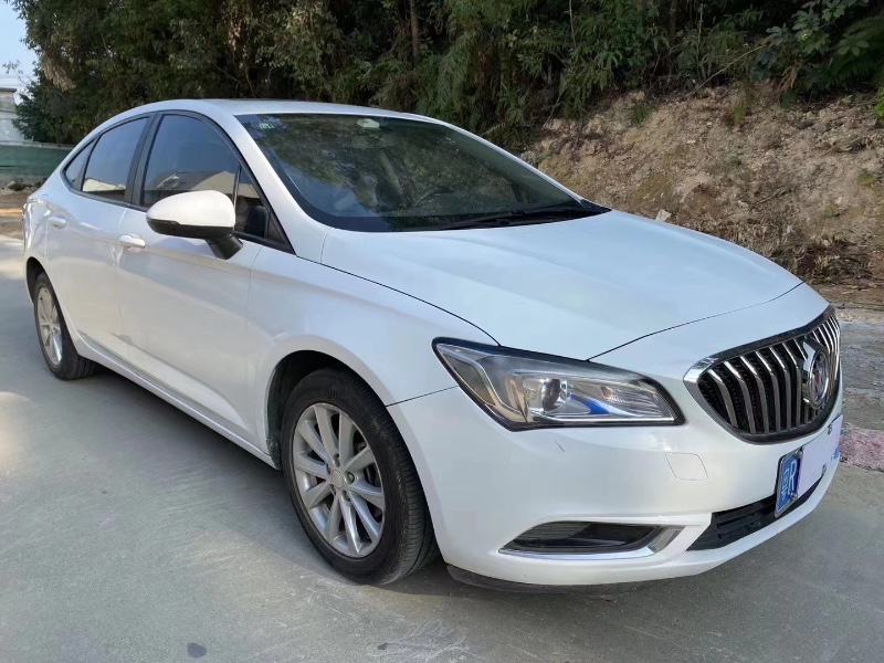 江门15年别克威朗3