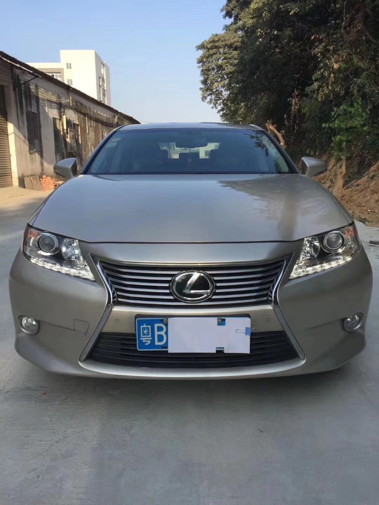 江门14年雷克萨斯ES1