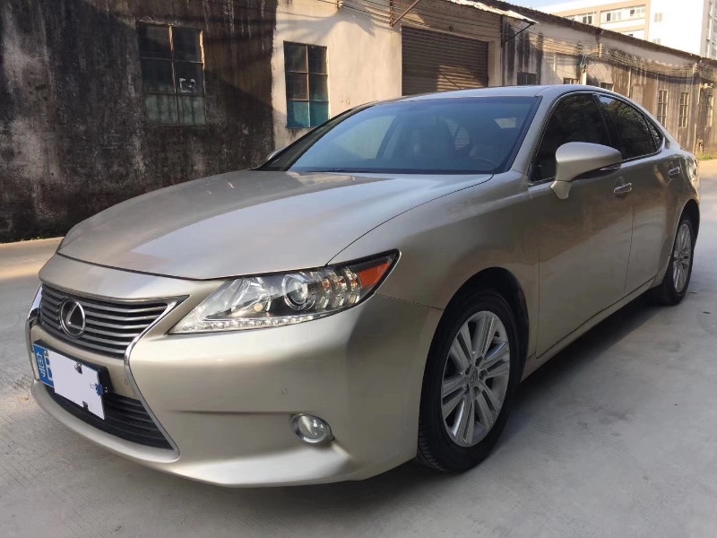 江门14年雷克萨斯ES2