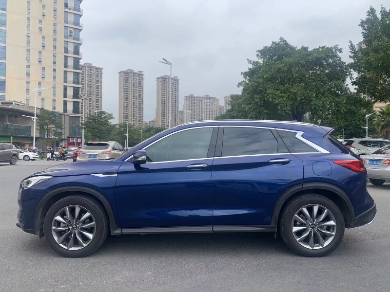 廣州20年英菲尼迪QX503