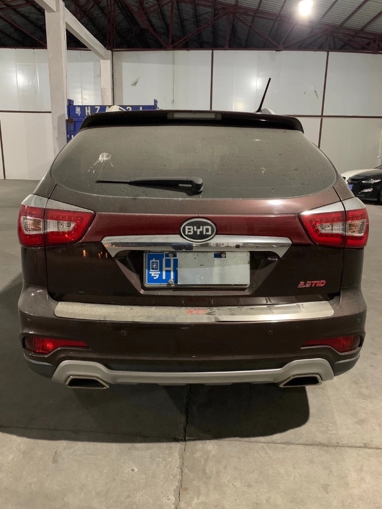 中山15年比亚迪比亚迪S74