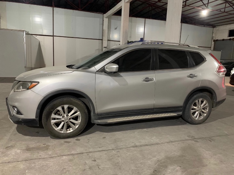 中山14年日产奇骏2