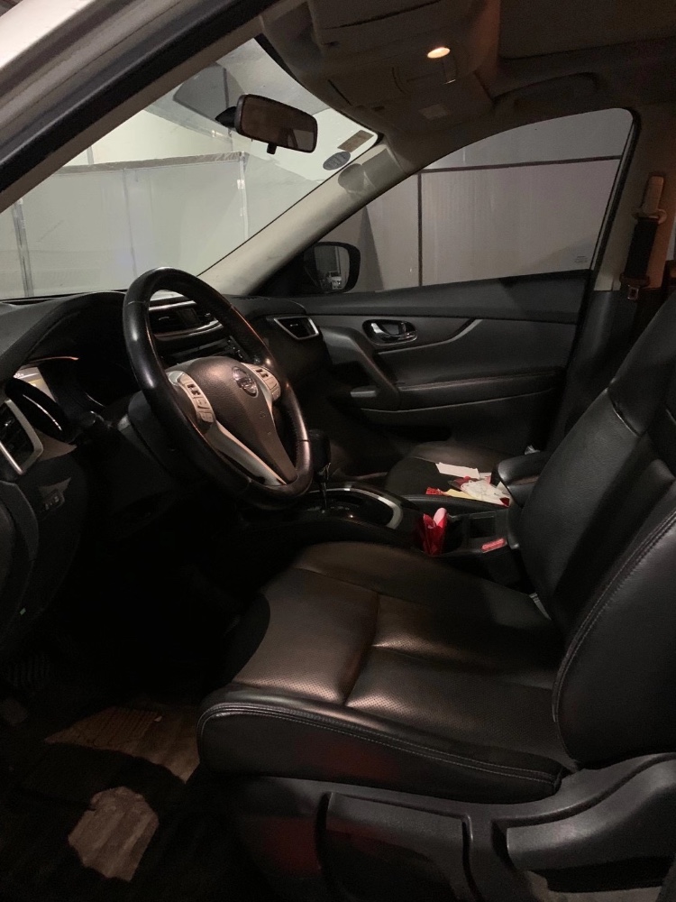 中山14年日产奇骏6