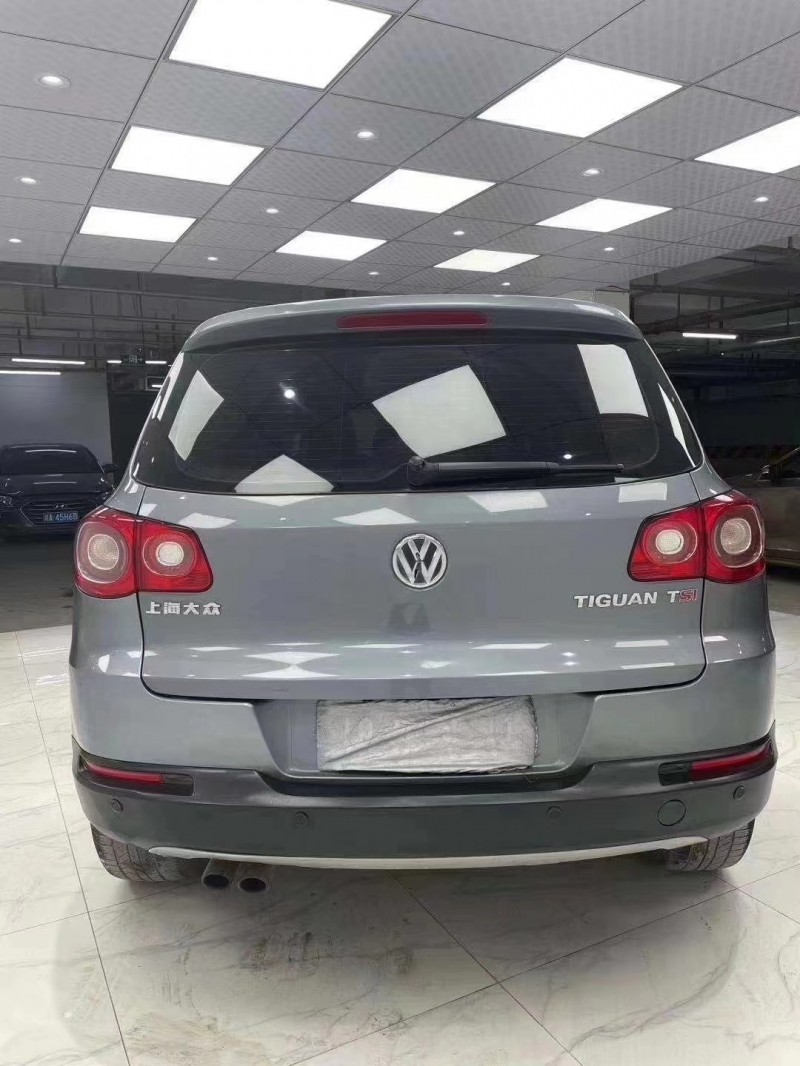 成都12年大众途观5