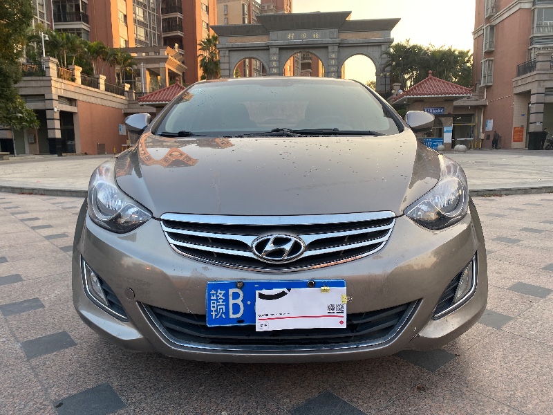 东莞13年现代朗动1