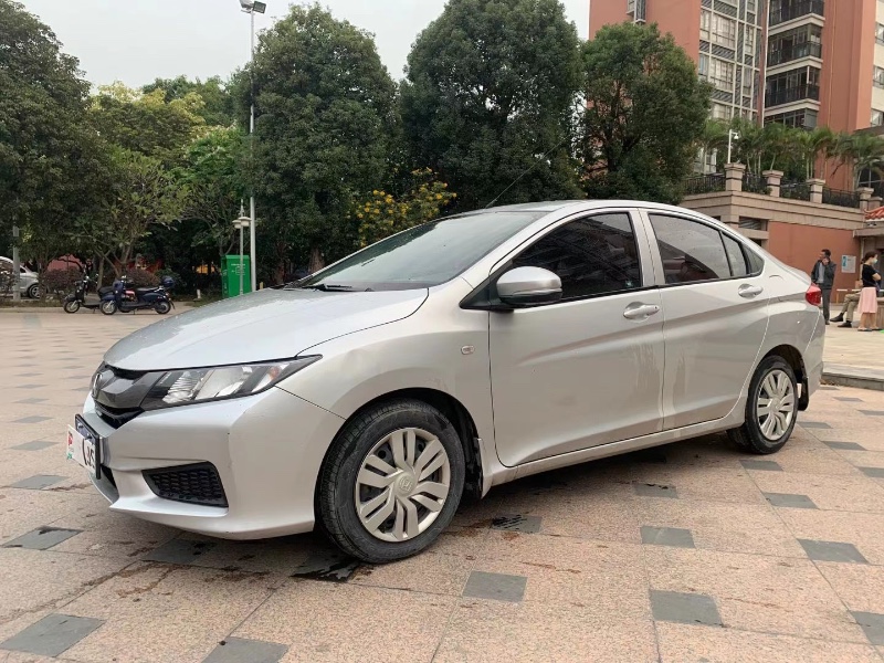 东莞16年本田锋范3