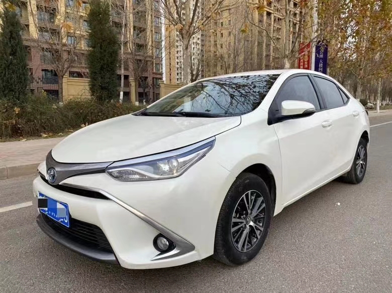 保定17年丰田雷凌2