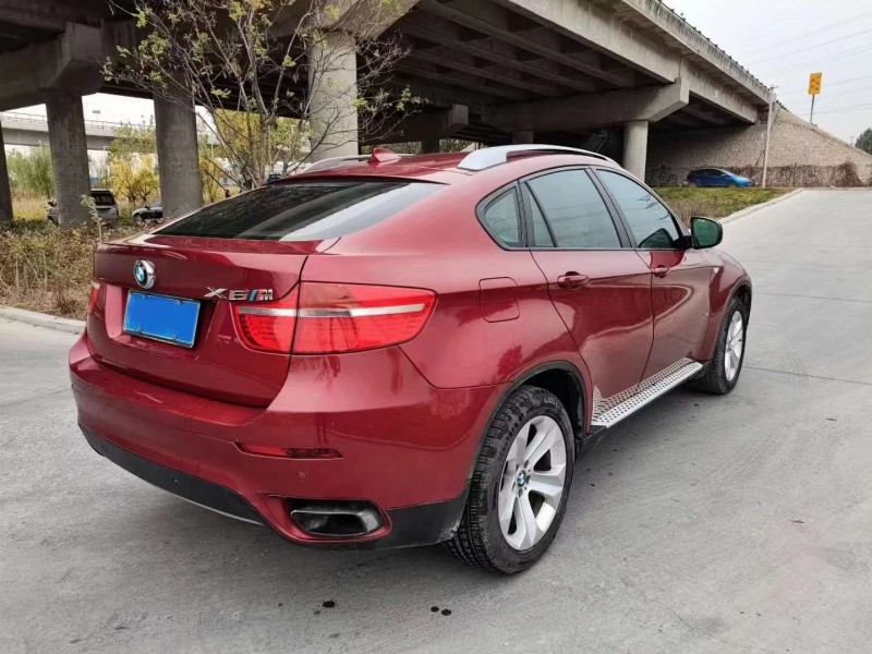 青岛10年宝马X67