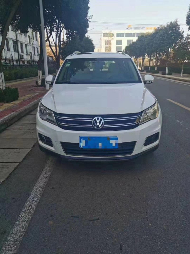 济南12年大众途观9