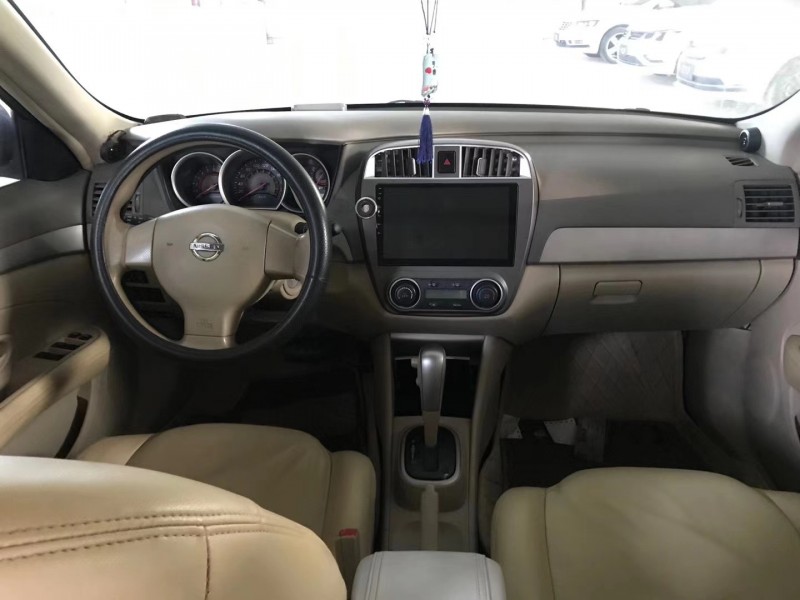 济南17年日产轩逸8