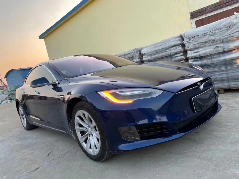 济南17年特斯拉MODEL S2