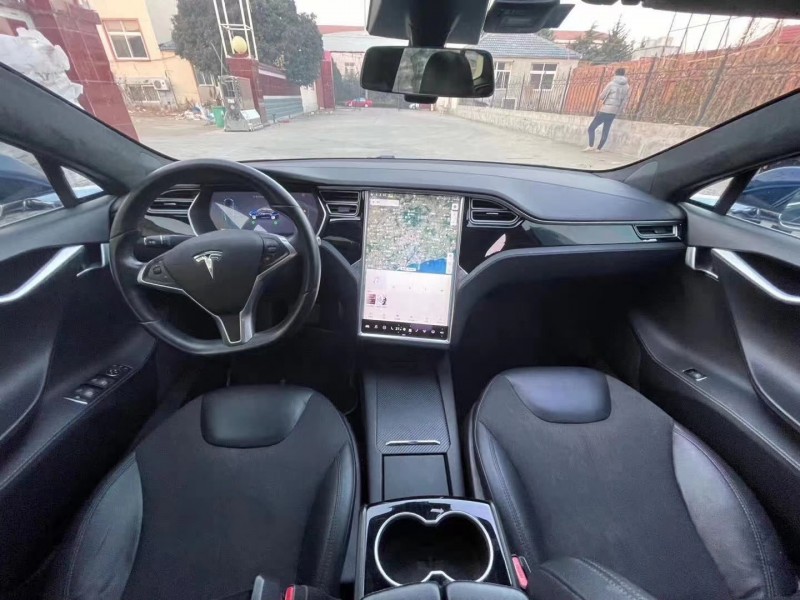 济南17年特斯拉MODEL S6