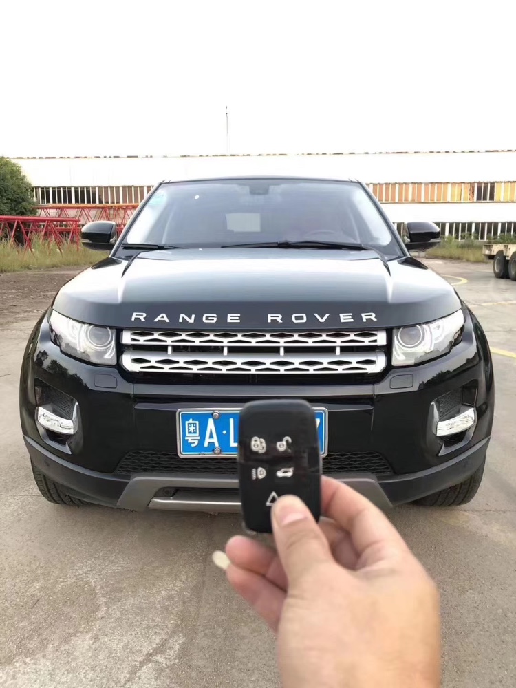 广州12年路虎极光7