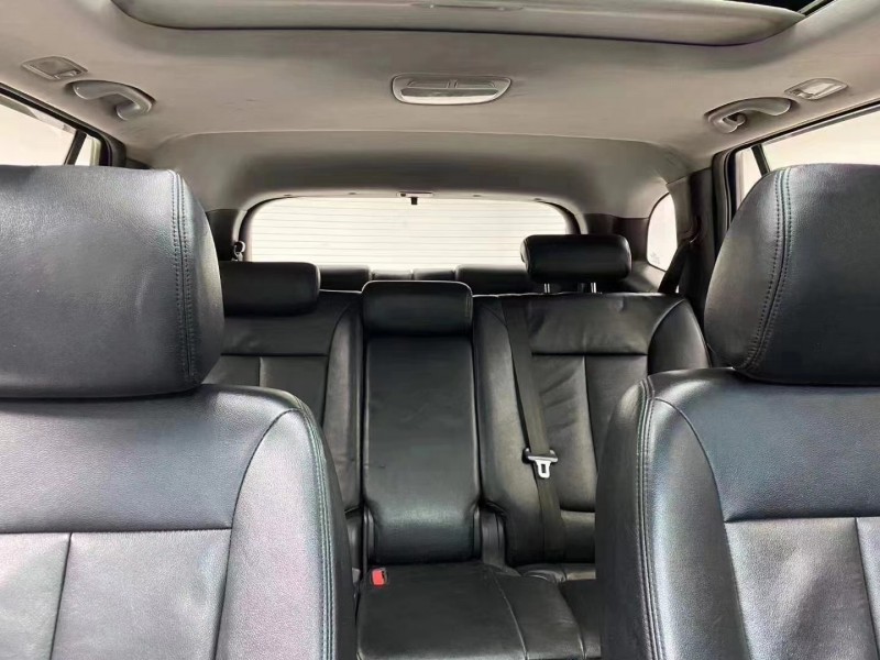 成都14年现代全新胜达7