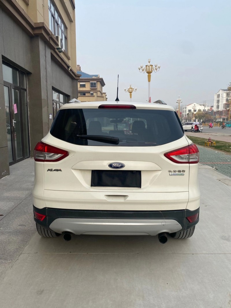 徐州15年福特翼虎4