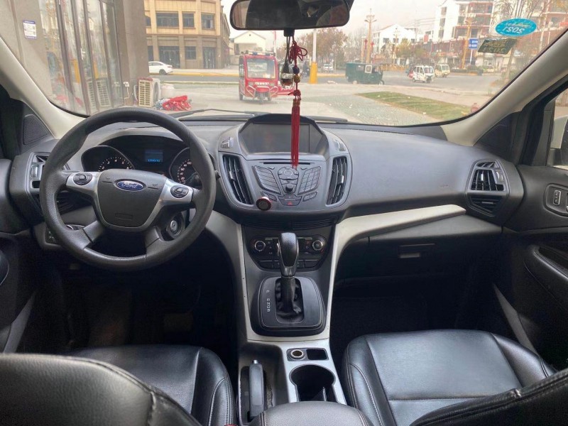 徐州15年福特翼虎7