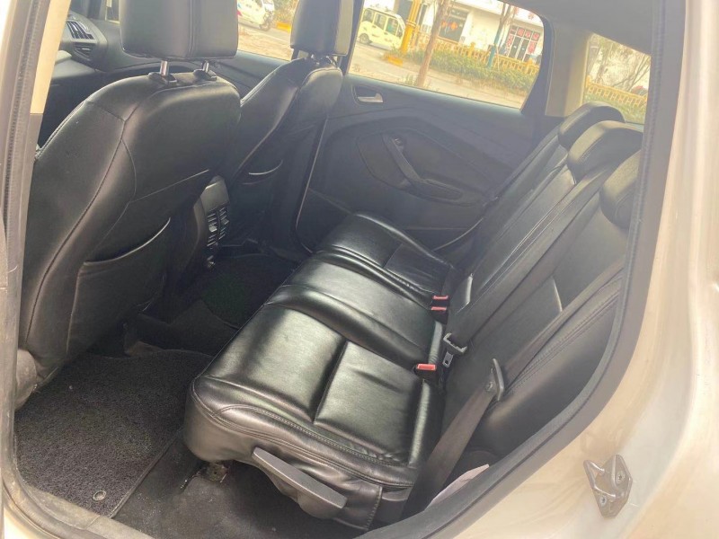 徐州15年福特翼虎9