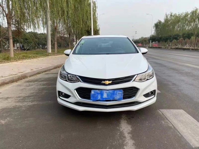 济南18年雪佛兰科鲁兹1