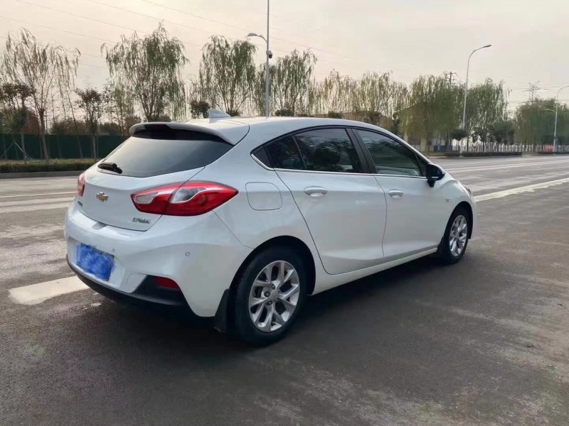 济南18年雪佛兰科鲁兹6