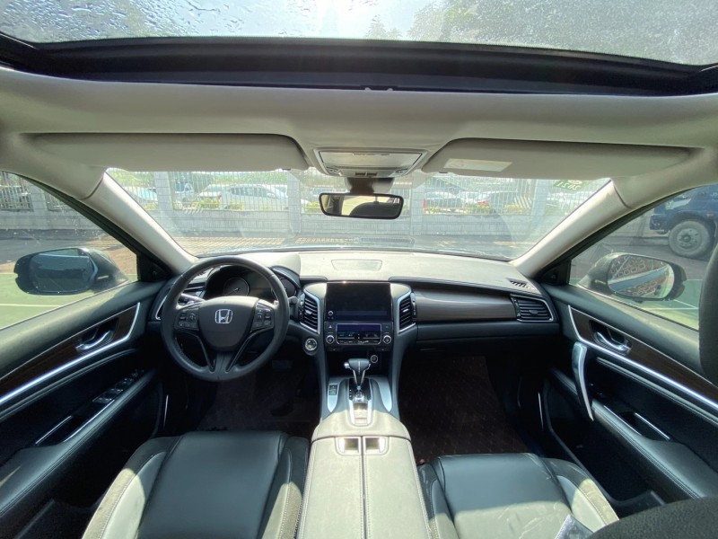 广州19年本田冠道6