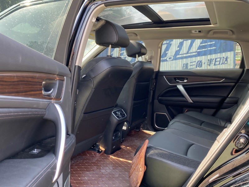 广州19年本田冠道3